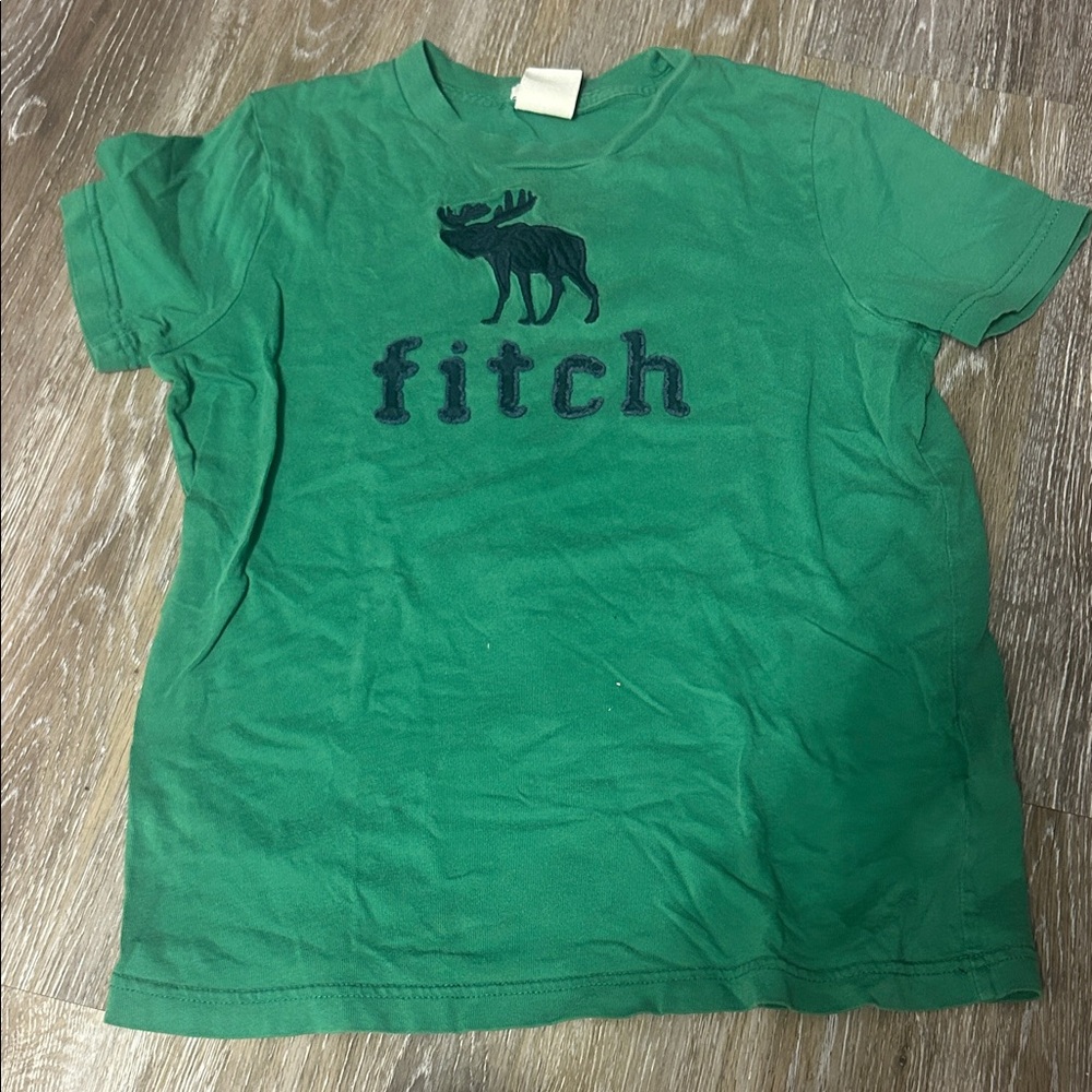 Abercrombie & Fitch Green Graphic Tee